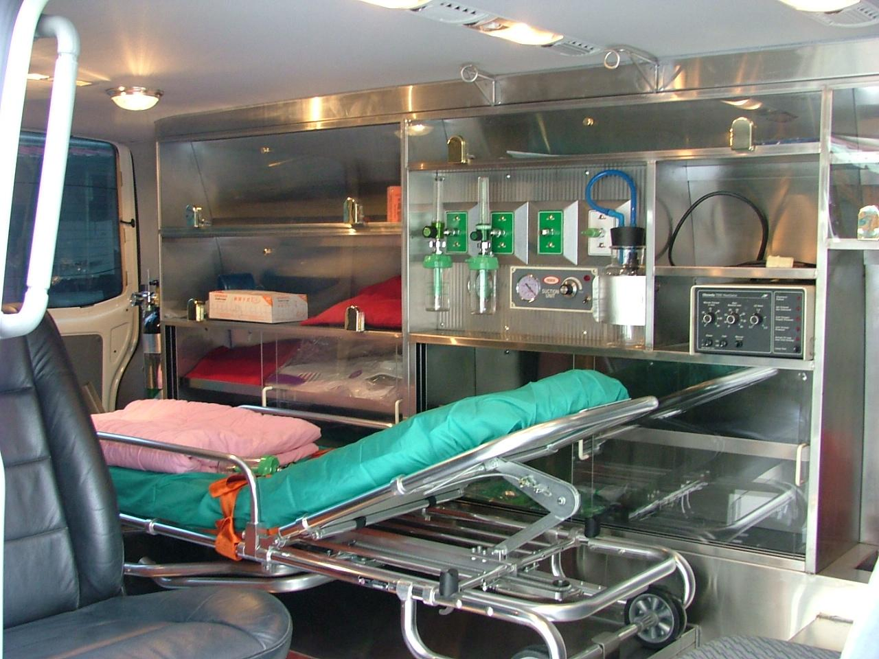 福斯T5城市型救護車