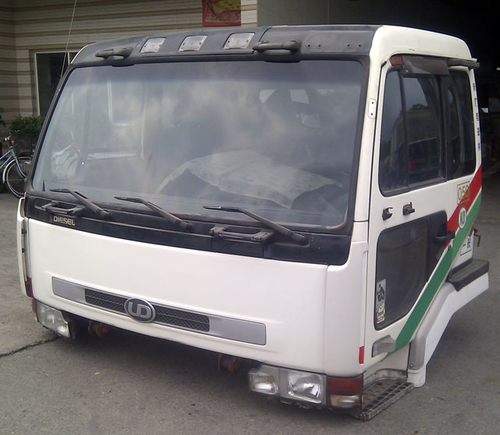 日進汽車企業行