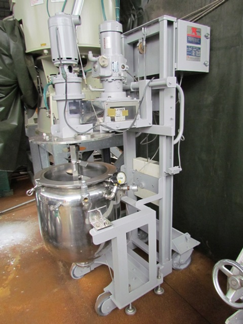 日本進T.K.白鐵雙層 雙馬達均質乳化機,容量50L,轉數1000-8000R.P.M.