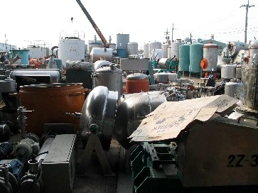 中古機械設備買賣,白鐵桶,反應槽(釜),不鏽鋼攪拌桶,混合機,熱交換器,冷凝器