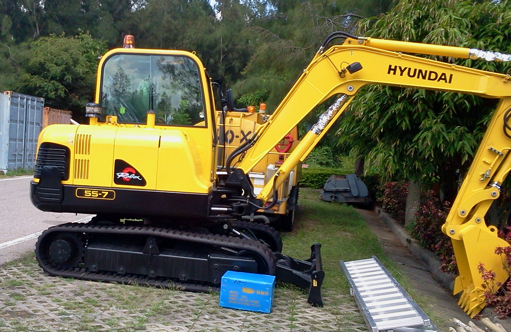 現代R55-7 小型挖土機