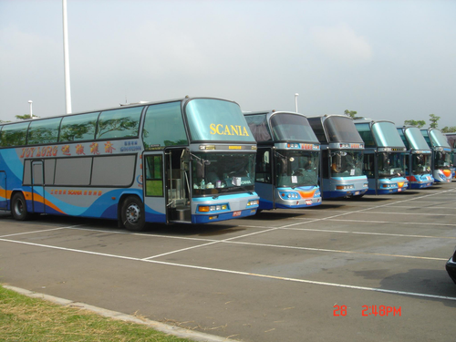喬龍遊覽車公司