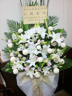 開幕高架藝術花籃