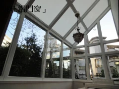 斜屋頂玻璃採光罩